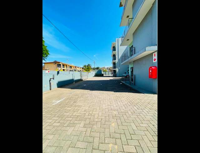 2 BEDROOM APARTMENT FOR SALE IN MONTCLAIR